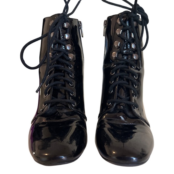 ANNE KLEIN • Women’s Shiny Black Leather Lace Up Booties Boots Shoes - Picture 7 of 11